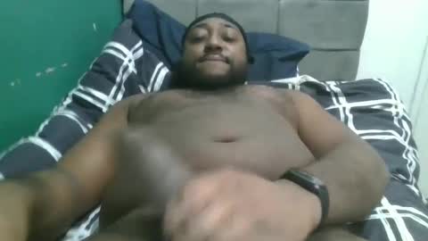 Snapshot of mrlust6969 chatting on 02/25/25, 08:51 mrlust6969 online show from 02/25/25, 08:51