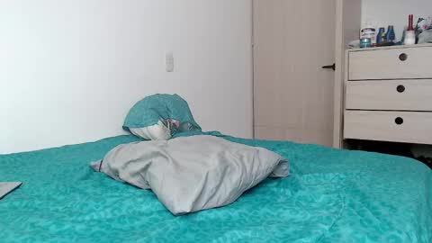 INDEPENDT MODEL - Twitter mrmickke online show from 12/28/24, 07:01