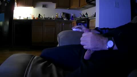 Snapshot of mrmonte88 chatting on 11/18/25, 08:52 mrmonte88 online show from 11/18/25, 08:52