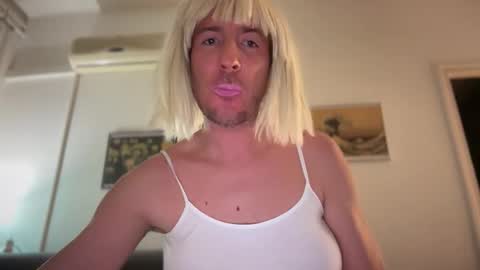 TaleOfLaura online show from 02/17/26, 10:05