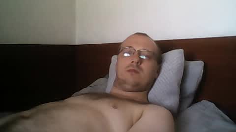 Snapshot of mronlymasturbate chatting on 07/26/26, 07:59 mronlymasturbate online show from 07/26/26, 07:59