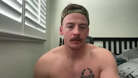 Snapshot of mrqlovesu chatting on 04/19/26, 06:10 mrqlovesu online show from 04/19/26, 06:10