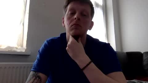 Snapshot of mrredbluefun chatting on 05/03/26, 10:54 RedBluefun online show from 05/03/26, 10:54