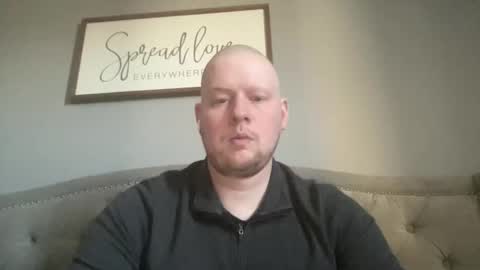 Snapshot of mrrickdickulous chatting on 04/20/26, 04:32 mrrickdickulous online show from 04/20/26, 04:32