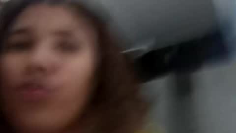 Snapshot of mrs_afroditha chatting on 02/15/26, 04:25 mrs_afroditha online show from 02/15/26, 04:25