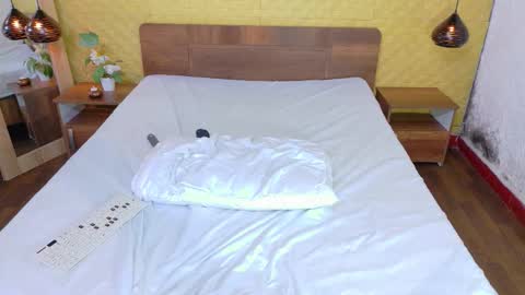 mrs_buttocks online show from 10/23/25, 04:06