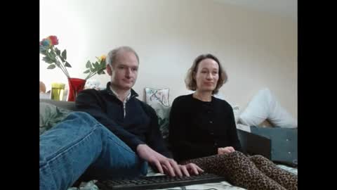 Snapshot of mrs_velvet_vixen_and_mr_stud chatting on 12/30/24, 09:16 Mrs Velvet Vixen online show from 12/30/24, 09:16