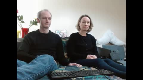 Snapshot of mrs_velvet_vixen_and_mr_stud chatting on 01/03/25, 08:43 Mrs Velvet Vixen online show from 01/03/25, 08:43