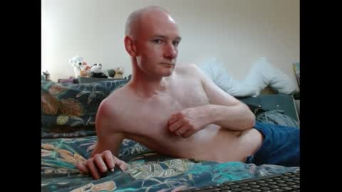 Snapshot of mrs_velvet_vixen_and_mr_stud chatting on 10/10/25, 07:29 Mrs Velvet Vixen online show from 10/10/25, 07:29