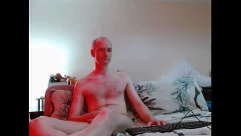 Snapshot of mrs_velvet_vixen_and_mr_stud chatting on 11/04/25, 09:19 Mrs Velvet Vixen online show from 11/04/25, 09:19