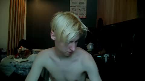 Snapshot of mrsexycum4u chatting on 02/20/25, 08:36 Adam online show from 02/20/25, 08:36