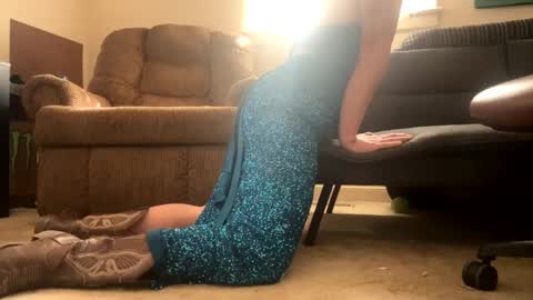 Snapshot of mrsissy812575 chatting on 03/07/25, 08:22 mrsissy812575 online show from 03/07/25, 08:22