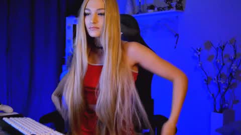 YOUR OWNER online show from 12/08/24, 11:51