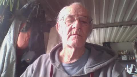 Chuck online show from 03/30/26, 07:04