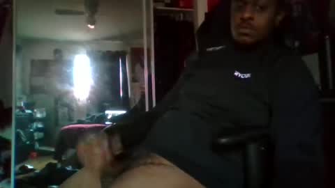 mrthicknlong6 online show from 01/03/25, 05:31