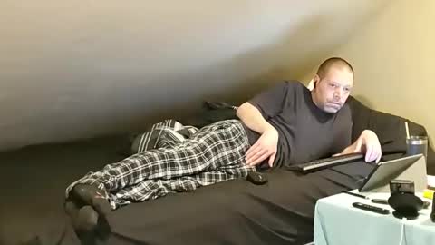 mrxhere online show from 02/16/25, 12:19