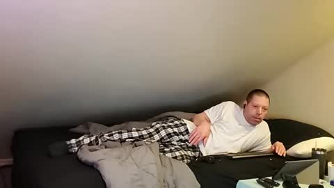 mrxhere online show from 02/20/25, 02:35