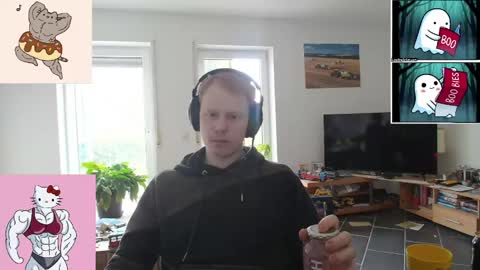 Snapshot of mrzaasch chatting on 04/04/26, 04:26 Sascha online show from 04/04/26, 04:26