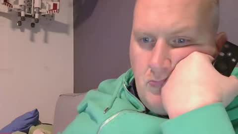 mrzwolle online show from 01/22/25, 03:40