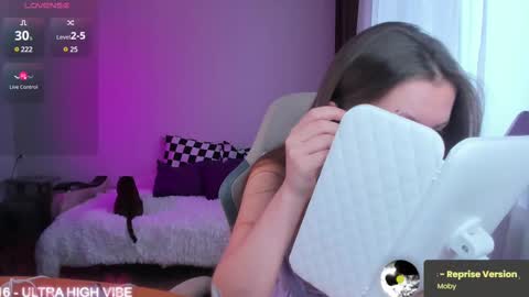 Allison online show from 02/09/25, 11:47