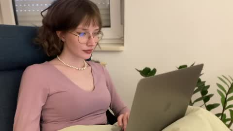Snapshot of ms_christiana chatting on 04/30/26, 04:57 ms_christiana online show from 04/30/26, 04:57