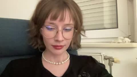 Snapshot of ms_christiana chatting on 05/04/26, 09:22 ms_christiana online show from 05/04/26, 09:22