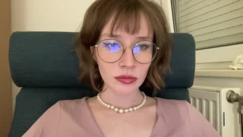 Snapshot of ms_christiana chatting on 05/08/26, 09:31 ms_christiana online show from 05/08/26, 09:31