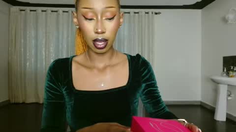 ms_crystal online show from 03/08/26, 07:28