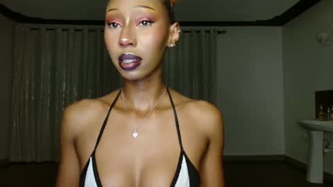 ms_crystal online show from 03/24/26, 06:13