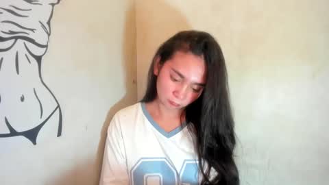 Snapshot of ms_delight08 chatting on 04/03/26, 04:05 Lella online show from 04/03/26, 04:05