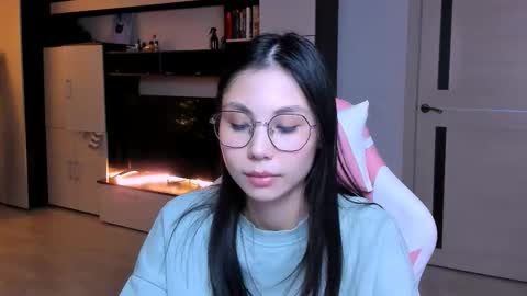 ms_emily_ online show from 01/07/26, 04:31