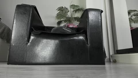 Snapshot of ms_enigma chatting on 01/10/25, 04:41 Goddess. Miss. Lady.  Queen. Madam Milady online show from 01/10/25, 04:41