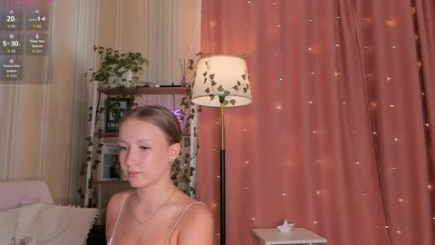 Eva 3 online show from 04/14/26, 12:11