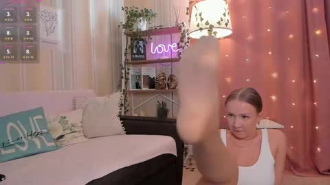 Snapshot of ms_evasweet chatting on 05/03/26, 11:16 Eva 3 online show from 05/03/26, 11:16