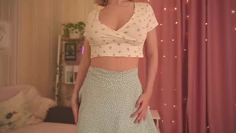 Snapshot of ms_evasweet chatting on 05/30/26, 12:24 Eva 3 online show from 05/30/26, 12:24