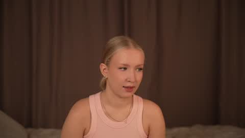 Snapshot of ms_evasweet chatting on 06/14/26, 11:56 Eva 3 online show from 06/14/26, 11:56