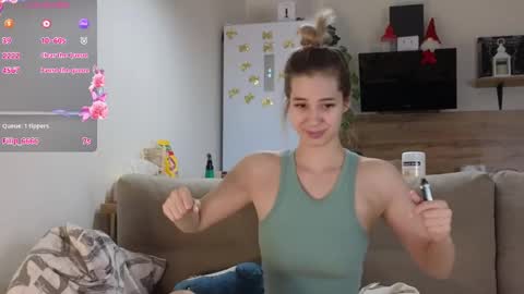 Snapshot of ms_foryou chatting on 01/24/25, 03:13 Ms ForYOU online show from 01/24/25, 03:13