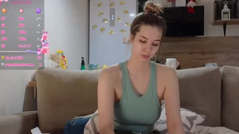 Snapshot of ms_foryou chatting on 01/24/25, 06:14 Ms ForYOU online show from 01/24/25, 06:14