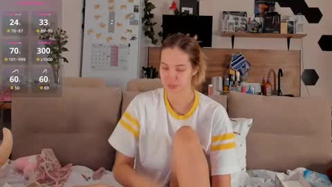 Snapshot of ms_foryou chatting on 11/05/25, 03:50 Ms ForYOU online show from 11/05/25, 03:50