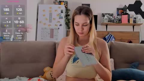 Snapshot of ms_foryou chatting on 11/27/25, 04:20 Ms ForYOU online show from 11/27/25, 04:20