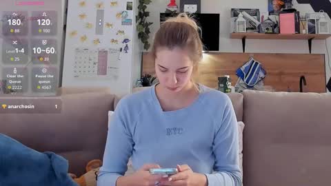 Snapshot of ms_foryou chatting on 12/04/25, 04:44 Ms ForYOU online show from 12/04/25, 04:44