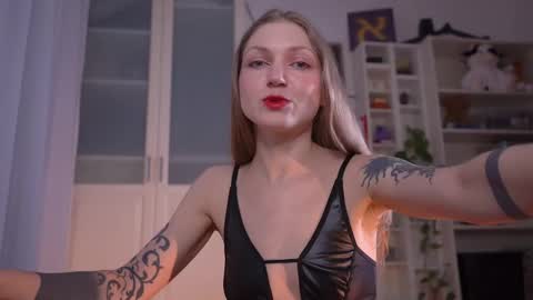 Lore online show from 11/21/25, 08:07