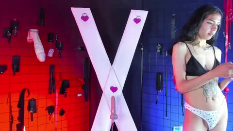 Snapshot of ms_madycooper_bdsm chatting on 04/21/26, 01:07 ms_madycooper_bdsm online show from 04/21/26, 01:07