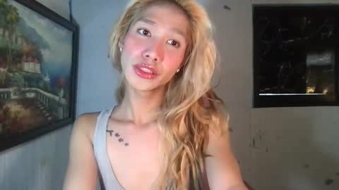 Snapshot of ms_maureenx69x chatting on 04/01/26, 10:51 ms_maureenx69x online show from 04/01/26, 10:51