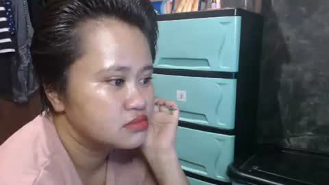 Nathalie online show from 12/15/25, 04:00