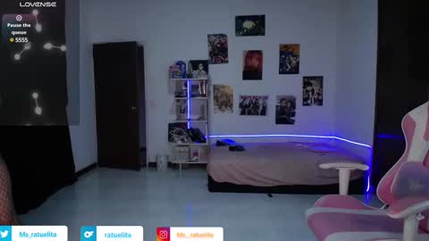 Snapshot of ms_ratuelita chatting on 02/27/25, 09:47 Manuela3 online show from 02/27/25, 09:47