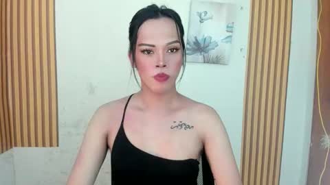 Snapshot of ms_selenaxx chatting on 05/15/26, 02:18 selena online show from 05/15/26, 02:18