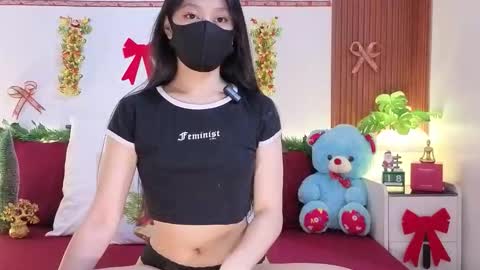 ms_shye online show from 11/18/25, 04:50