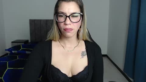 Sofia online show from 12/13/24, 01:26