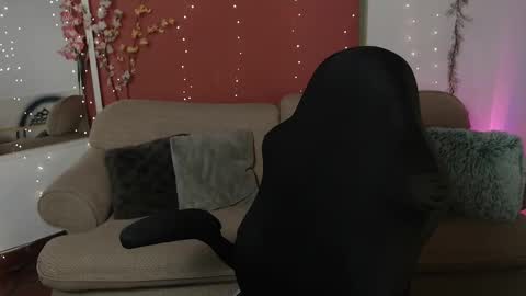 Sofia online show from 12/17/24, 03:39